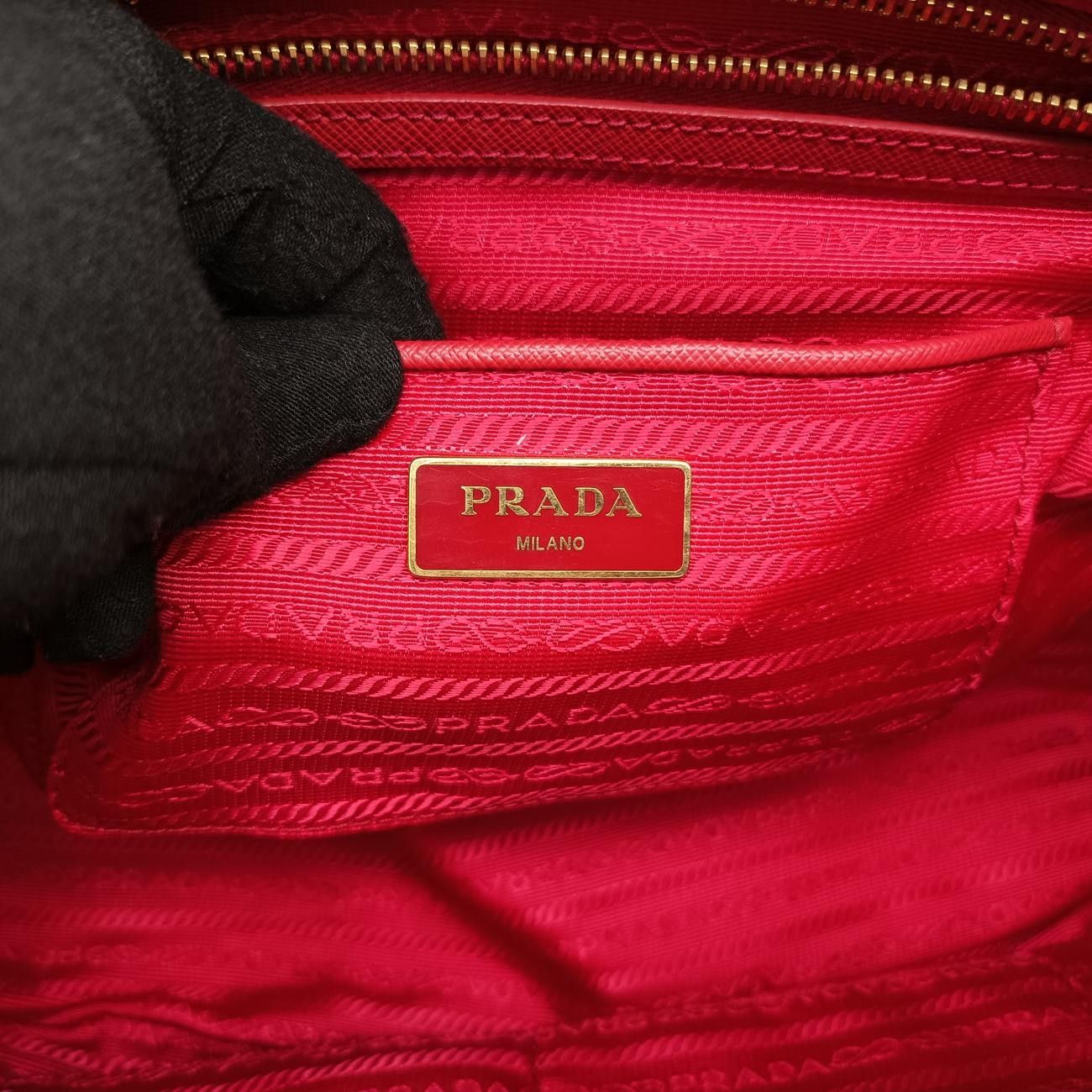 PRADA ネクタイトラベルケース レザー アイボリー プラダPradaガレリアレッドサフィアーノレザーBN22747 8 173