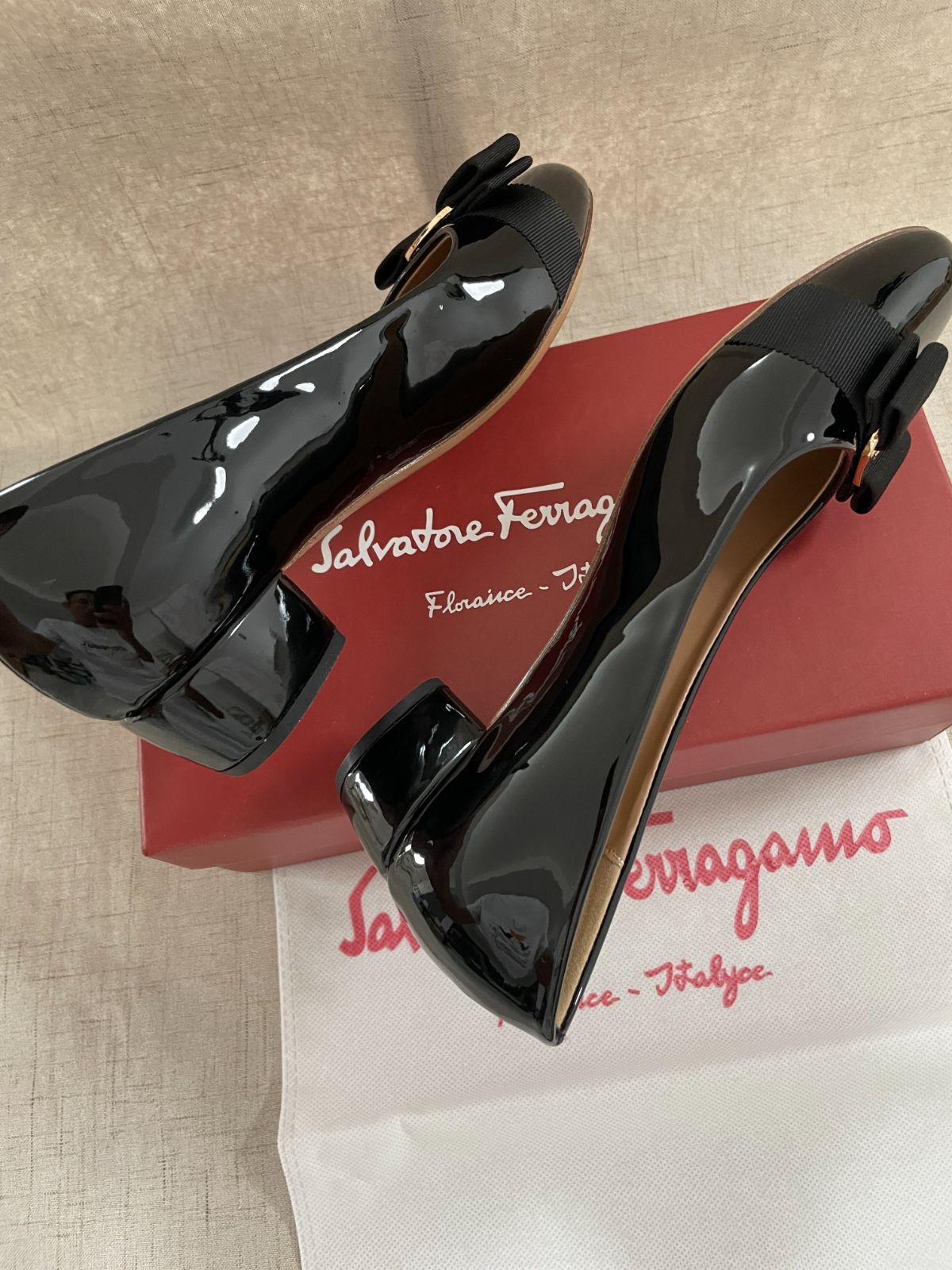ももたろうさま専用【お値下げしました】フェラガモ フラットシューズ FERRAGAMO フェラガモ バレリーナフラットシューズ 36