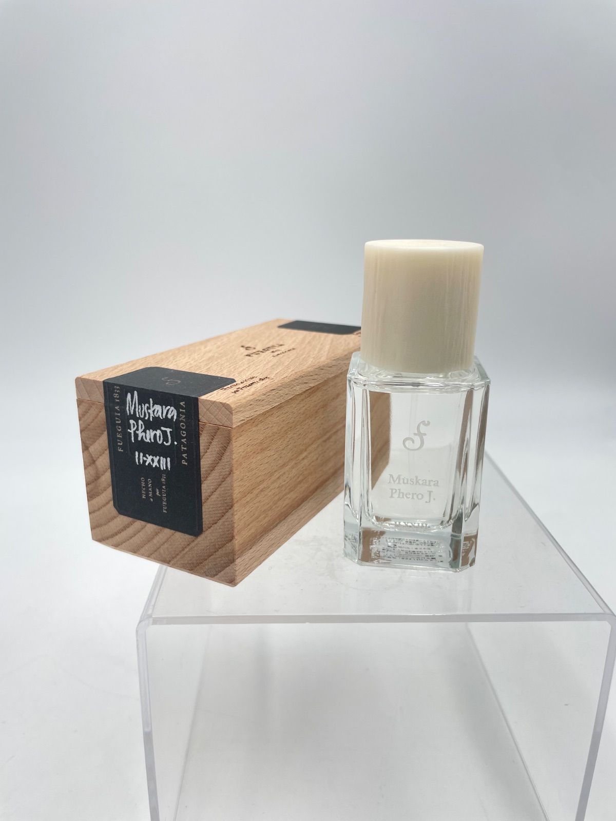 エルメネジルドゼニア　フロレンティーン　アイリス　100ml エルメネジルドゼニア フロレンティーン アイリス 100ml ZEGNA