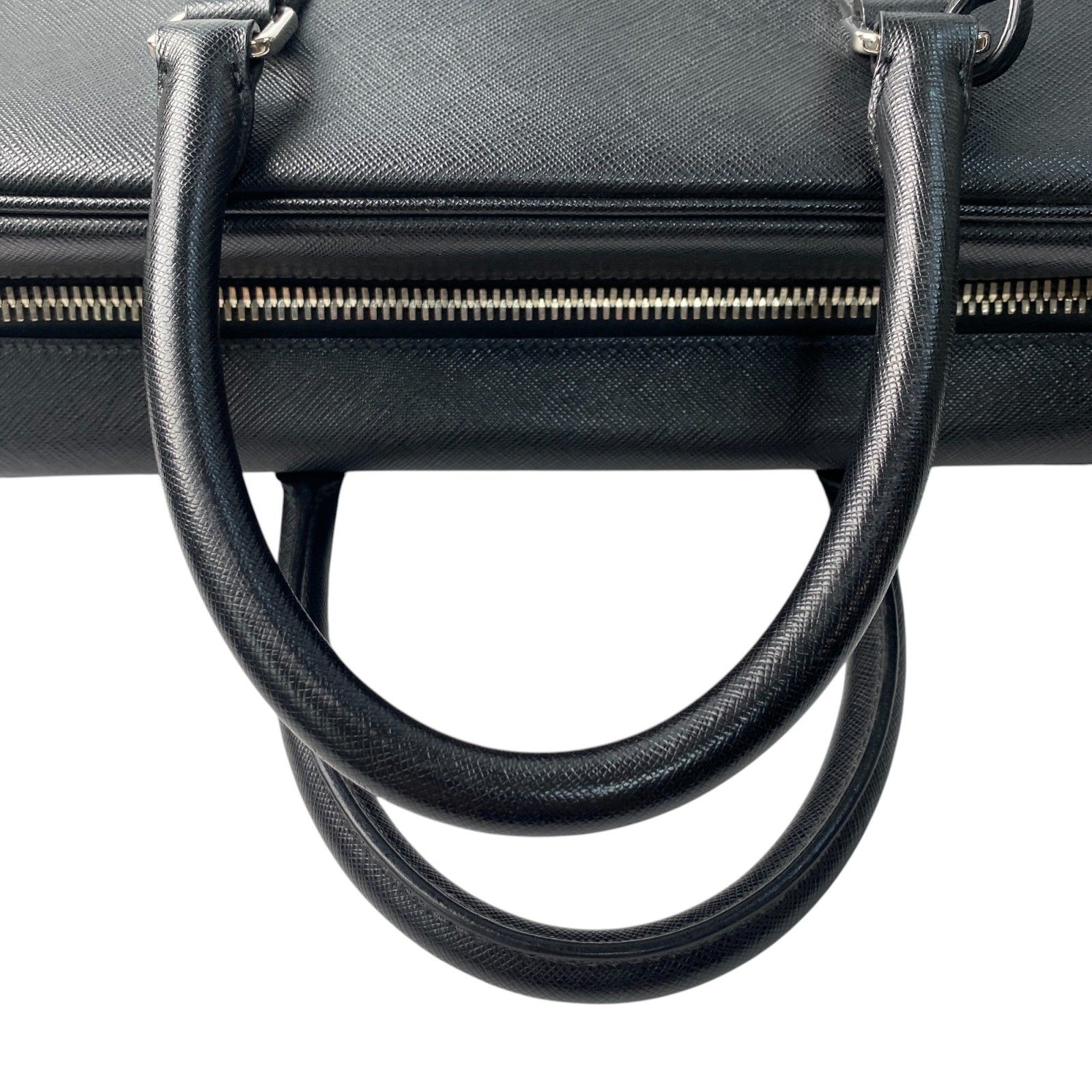 【正規品・美品】プラダ ビジネスバッグ 三角ロゴ サフィアーノレザー ブラウン PRADA 極 美品 希少品 プラダ 三角ロゴ 金具 サフィアーノ
