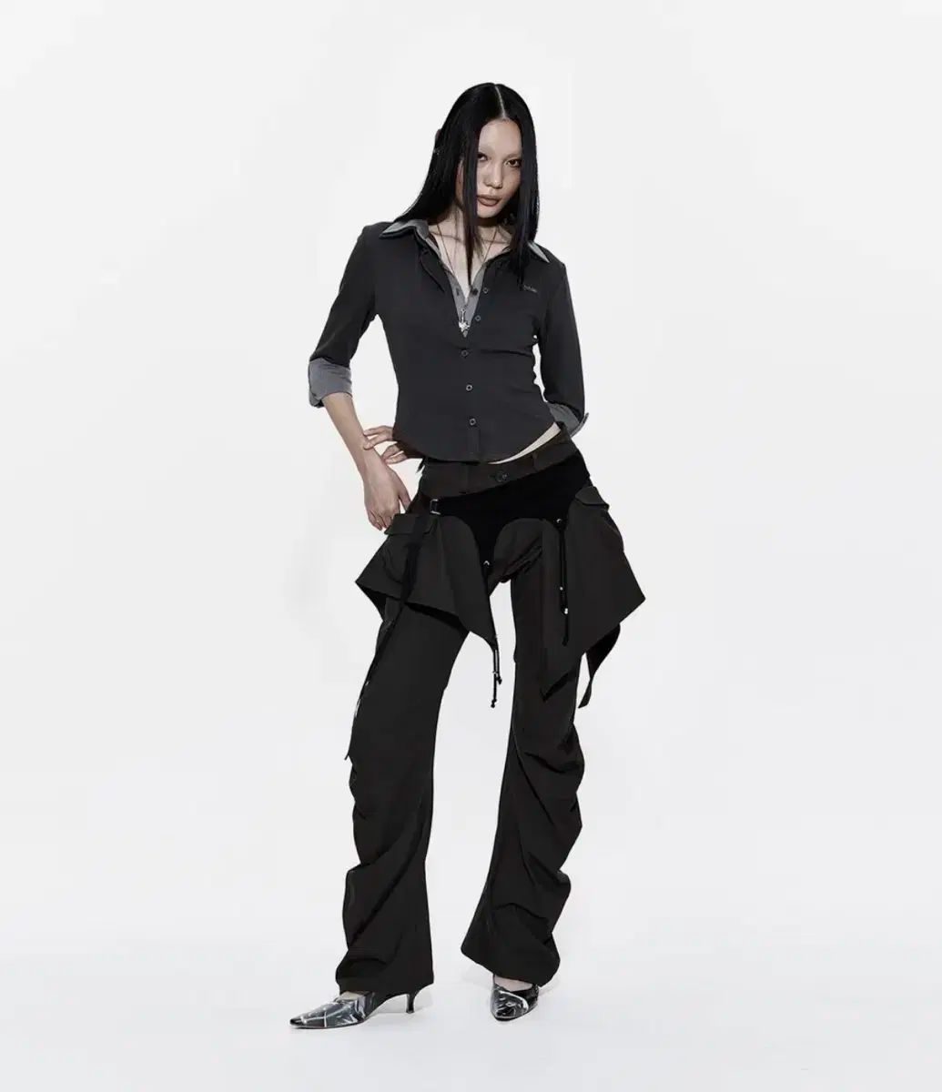 カシコ レイヤード ストラップ パンツ カーキ s