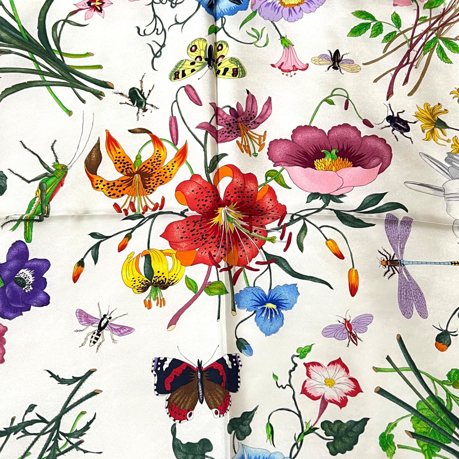 極美品】GUCCI グッチ スカーフ フラワー 87×87 - メルカリ