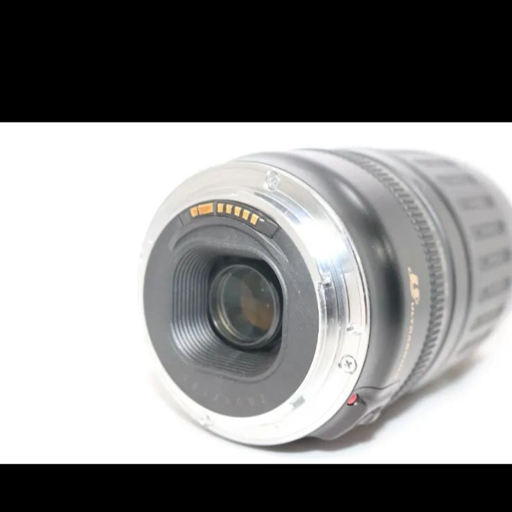 超望遠レンズ⭐Canon EF 100-300mm 運動会・スポーツ観戦・野鳥 超望遠レンズ⭐Canon EF 100-300mm 運動会・スポーツ観戦・野鳥