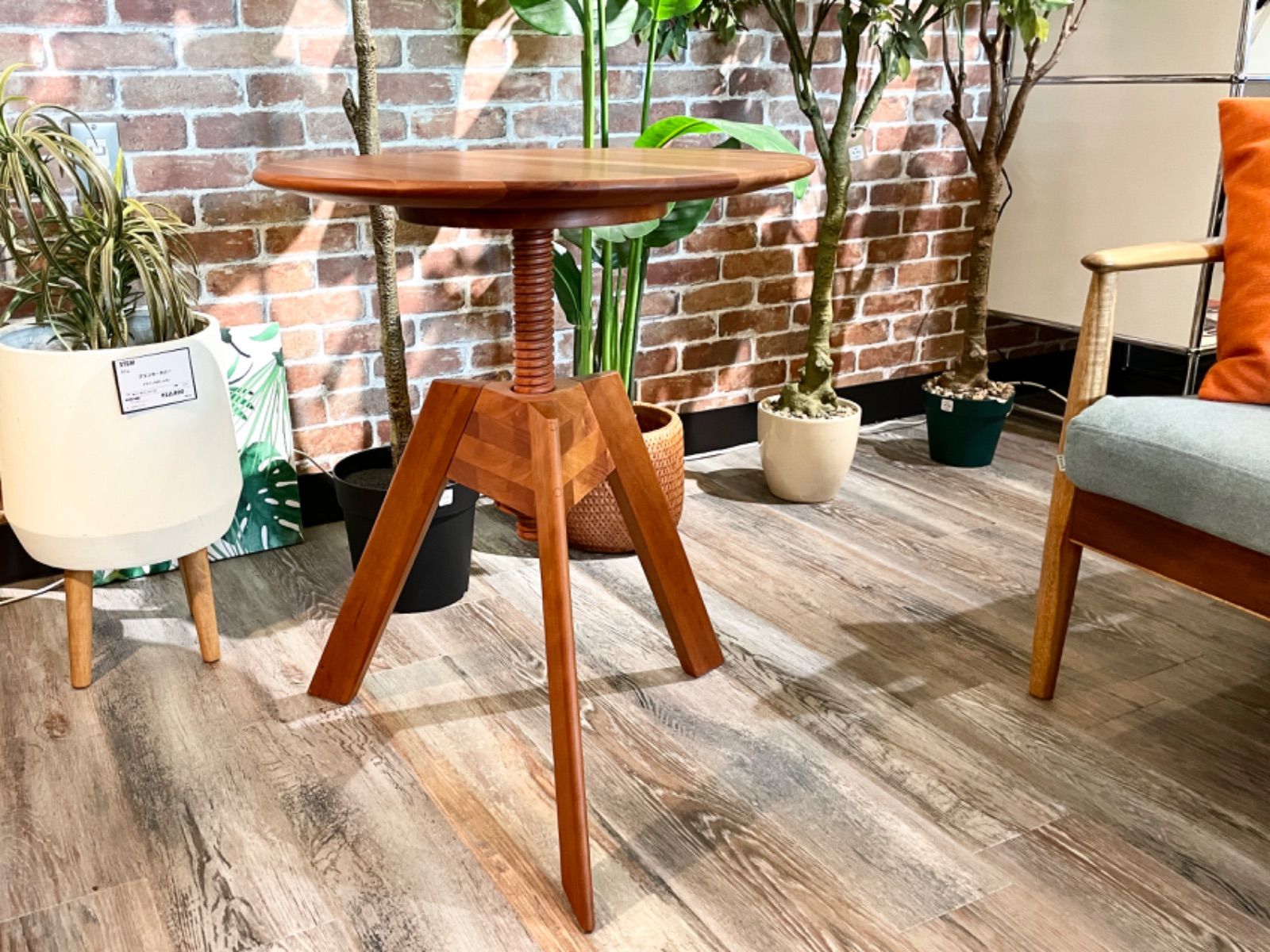 広松木工 ルメ LUME スピンテーブル 回転式 昇降式 【公式通販】