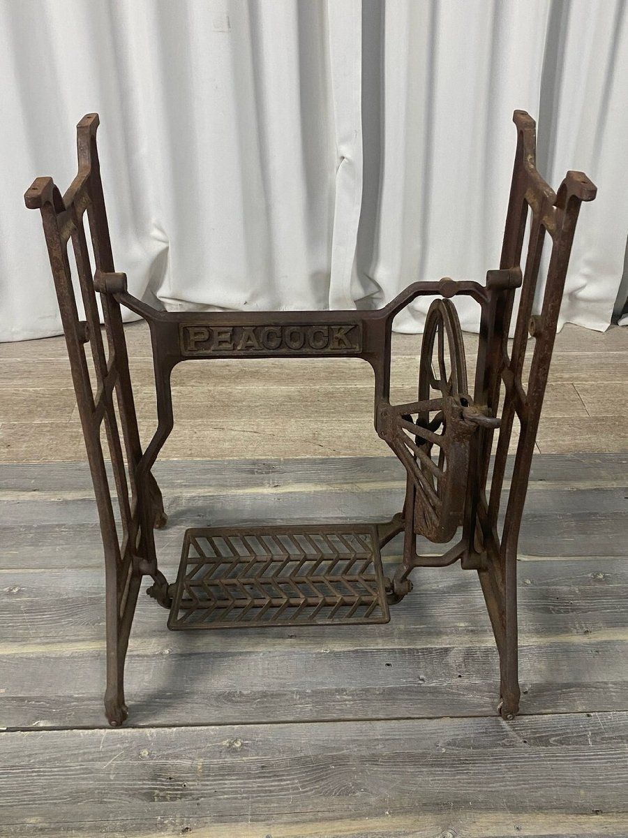 2796 PEACOOK ミシン 鉄脚 台 レトロ ヴィンテージ |神奈川県秦野市|A2