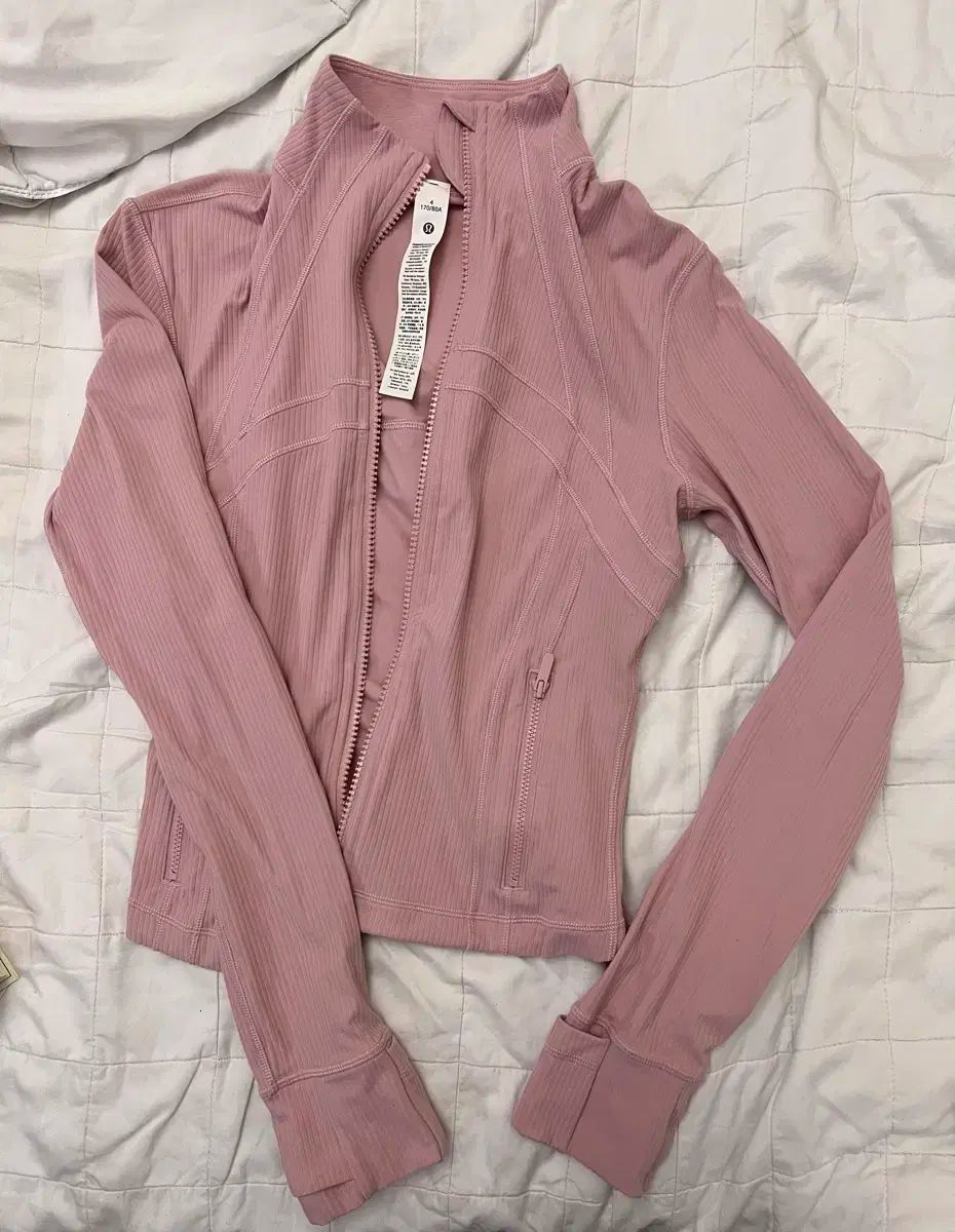 lululemon ルルレモン ピンク リブ付き クロップド define jacket size 4