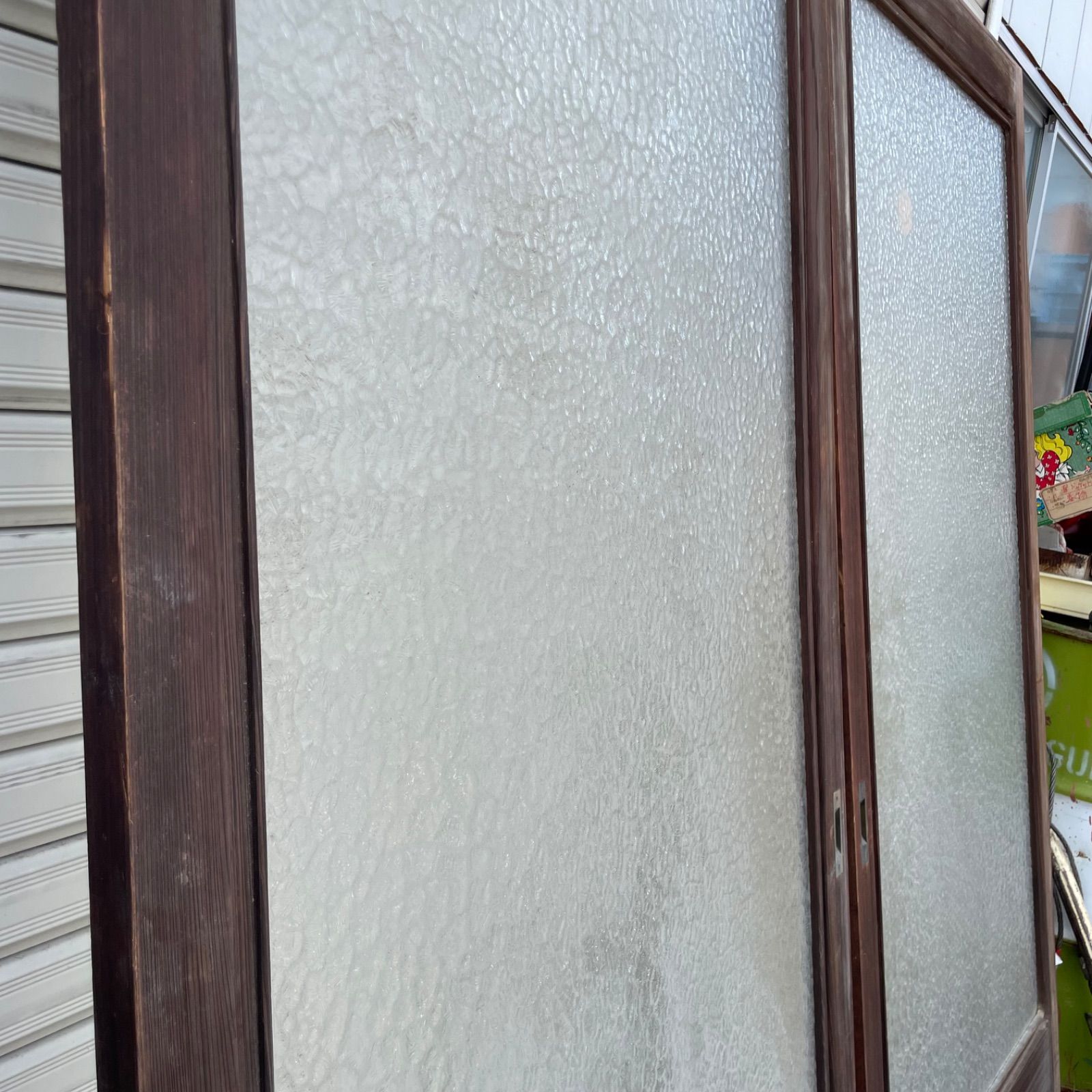 横幅89cm×奥行き3cm×高さ182cm