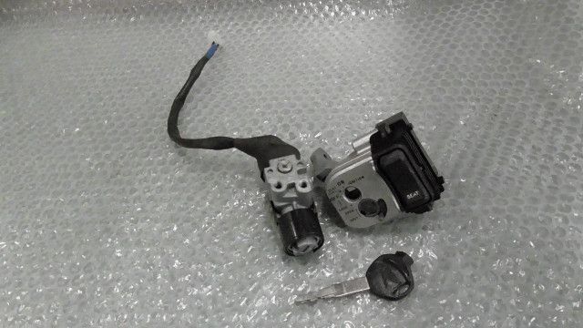 PCX　JF28-1027xxx　の　キーセット:#1564458897