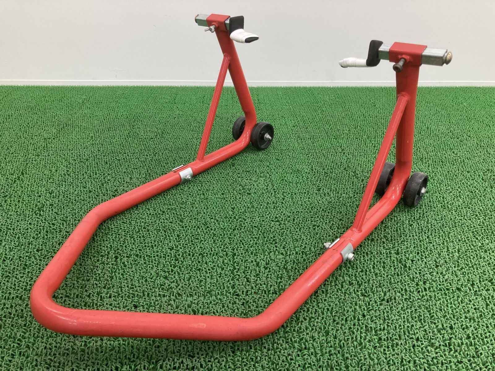 汎用 メンテナンススタンド 社外 中古 バイク 部品 レーシングスタンド