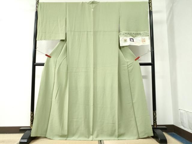 平和屋着物●本場奄美大島本泥染 赤塚次男 色無地 柳染色 反端付き 正絹 CAAW8695yc