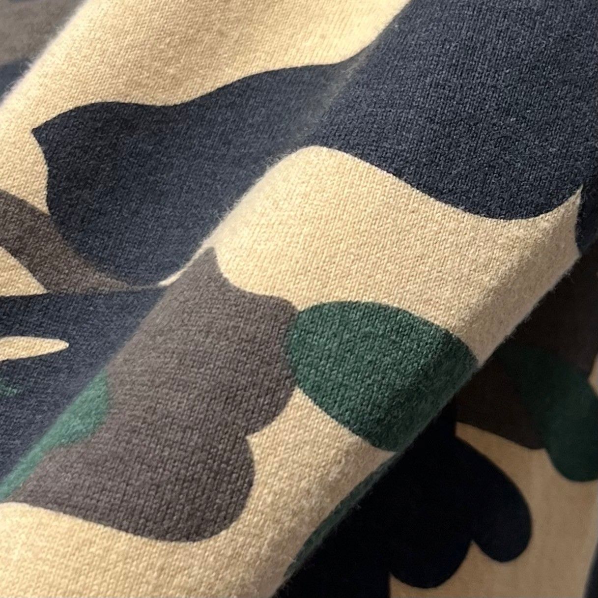 豊富なギフト SAMPLE アベイシングエイプ APE BATHING A 1st カモフラ CAMO トップス
