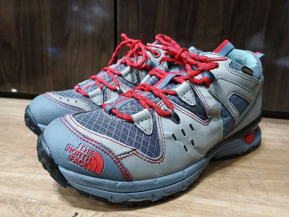THE NORTH FACE ザノースフェイス GORE-TEX ゴアテックス 登山靴 265mm