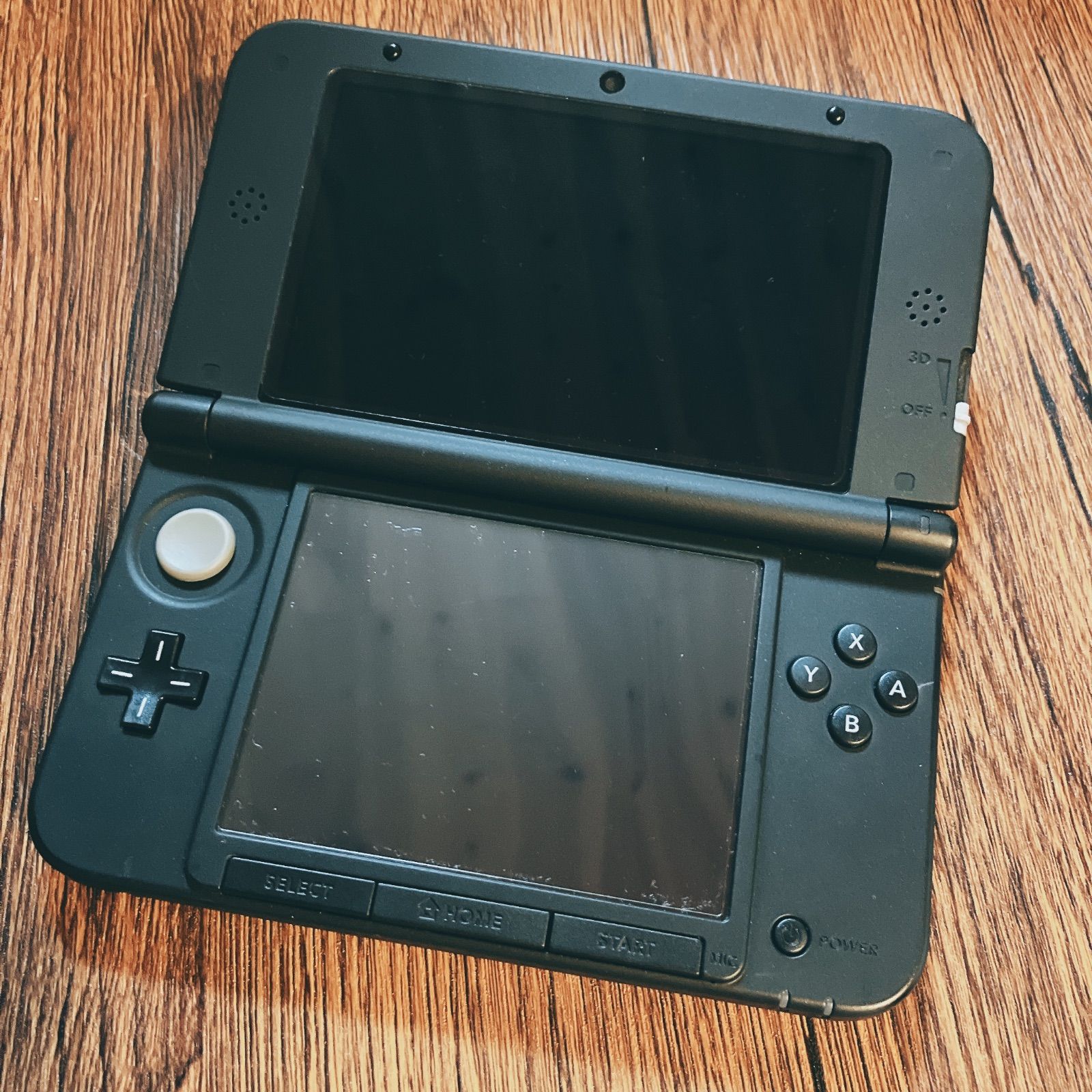 美品】ニンテンドー3DS LL 本体 レッド ブラック 任天堂 Nintendo  