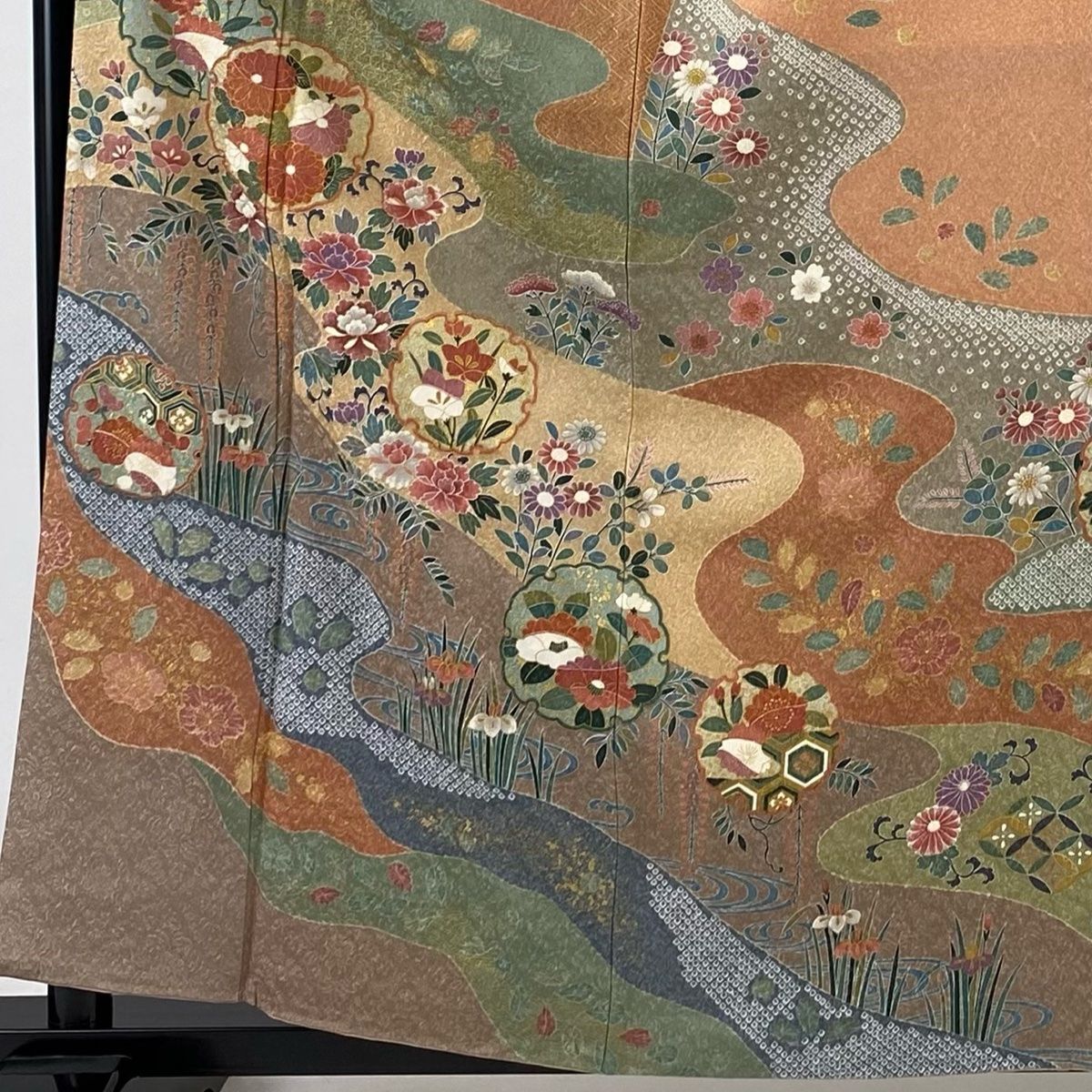 訪問着 身丈161.5cm 裄丈66.5cm M 袷 雪輪 草花 金糸 染め分け サーモンピンク 正絹 秀品