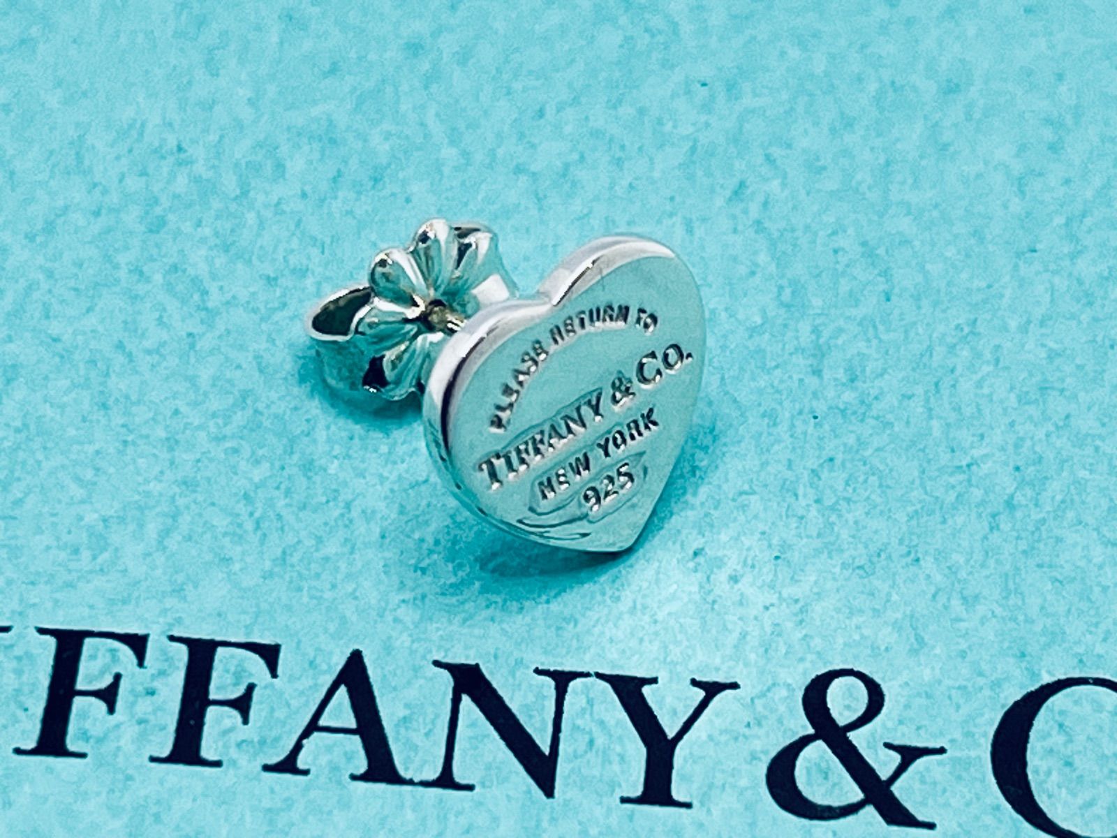 a127 Tiffany-Co. ティファニー リターントゥ ハート ピアス 片耳 シルバー Ag 925