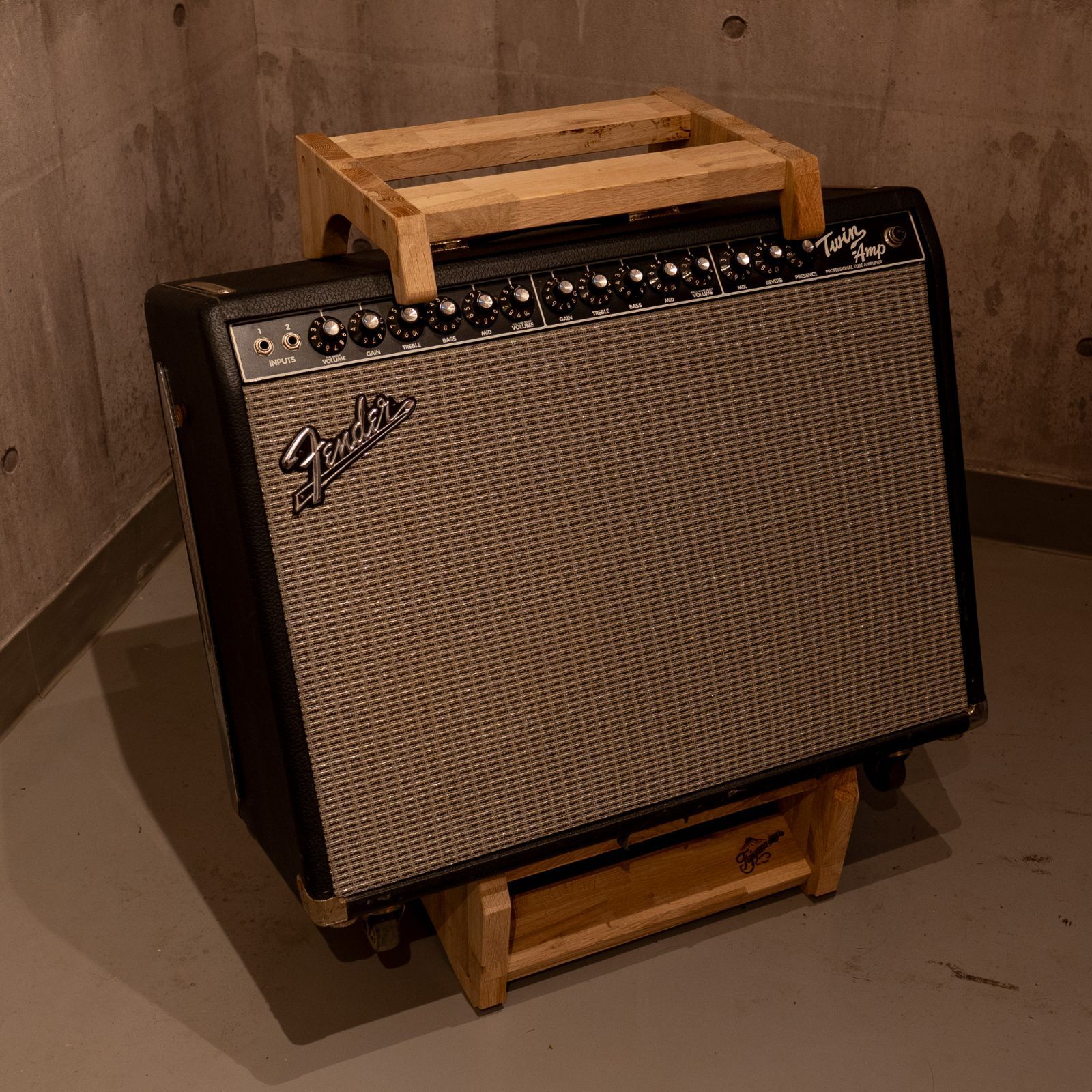 神音-Kamine-」アンプスタンド FujiyamaGUITAR S・M・Lサイズ