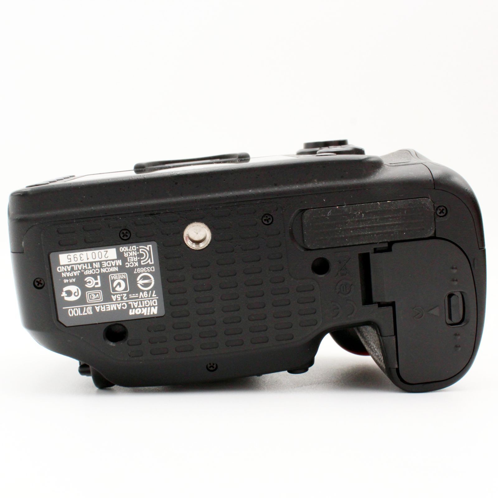 美品　Nikon D7100 ボディ　撮影枚数6951 美品 Nikon D7100 ボディ 撮影枚数6951 - メルカリ