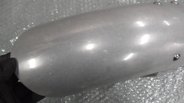 フロントフェンダー