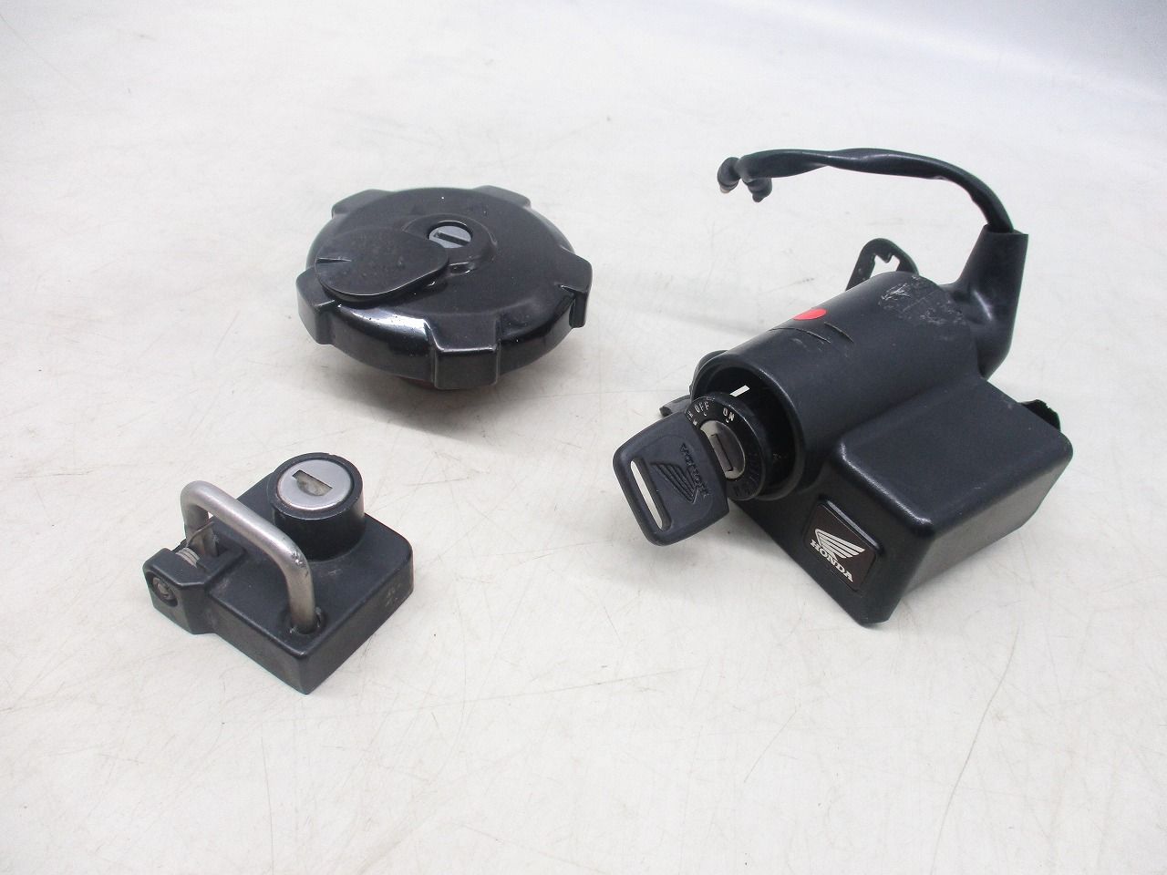 TLM220R メインキー|タンクキャップ|ヘルメットホルダー 鍵1本付 バイク部品 0708H31M-7