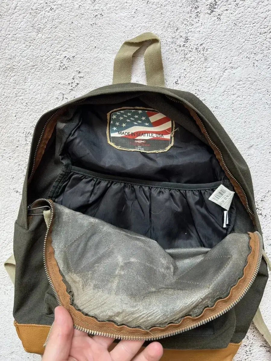 EASTPAK イーストパック