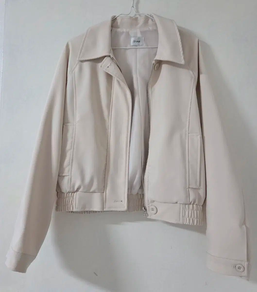 エイブリー MADE