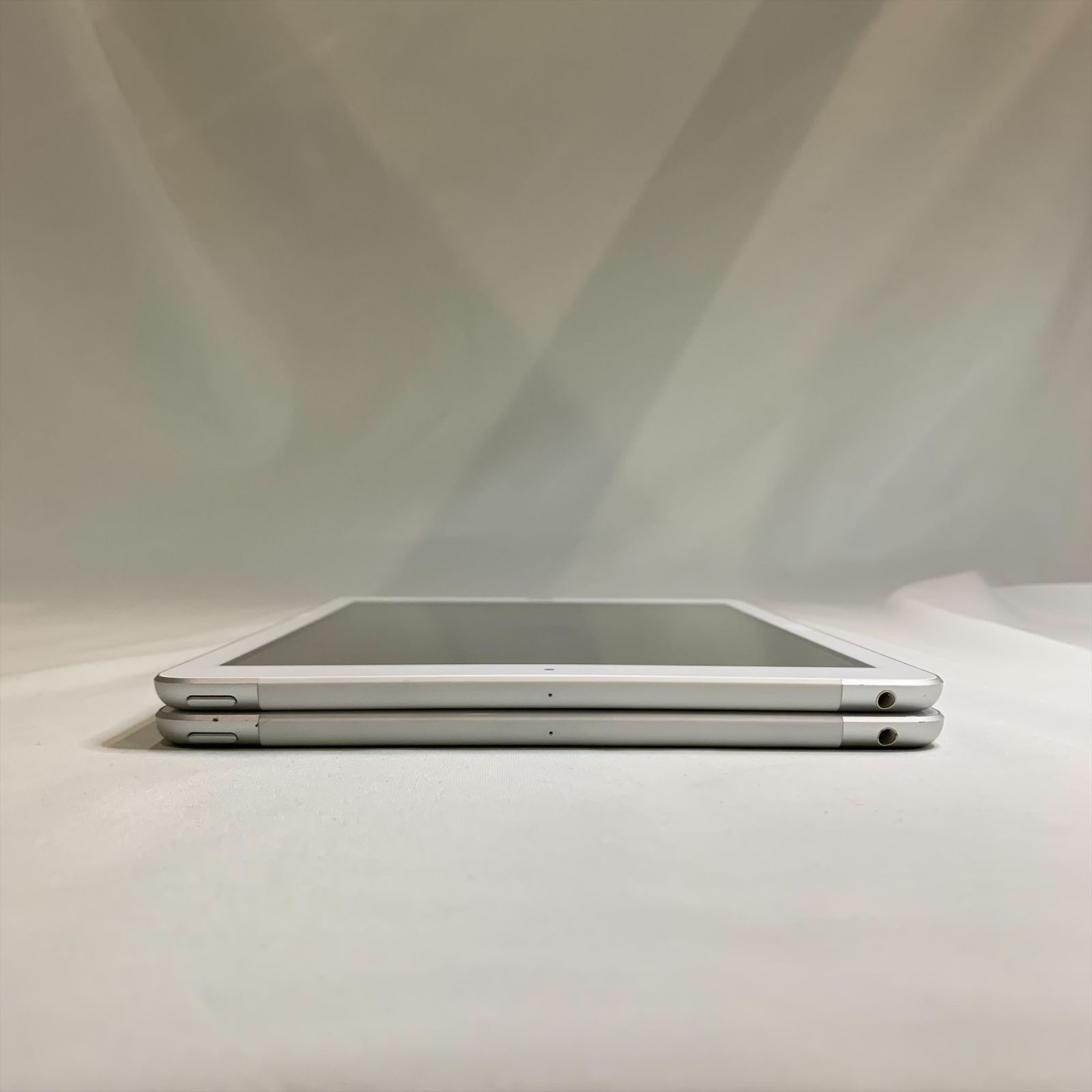 ☆ジャンク 2台セット☆【iPad 第6世代 Wi-Fi+Cellular 32GB Silver 