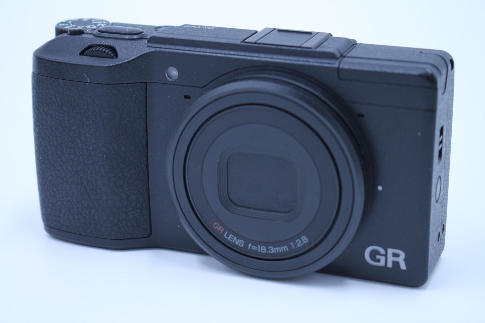 【美品】RICOH GR II Ricoh gr2 シャッター回数989回 7640935cdad7145cc5f82133da5260