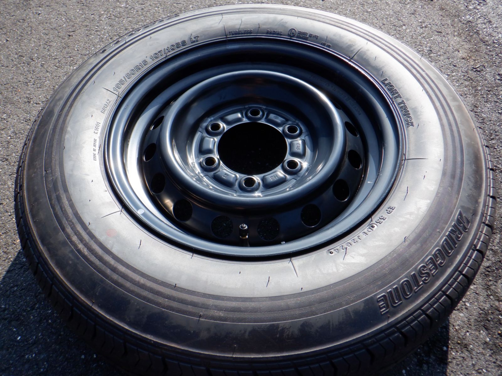 楽天市場】195／80r15 新車外しの通販