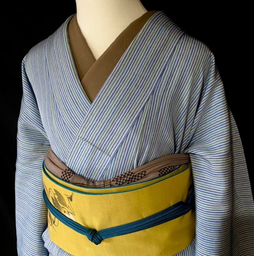 ブルーグレー縞模様の小紋〉 SALE 粋 M 身幅広め クール 爽やか - メルカリ 