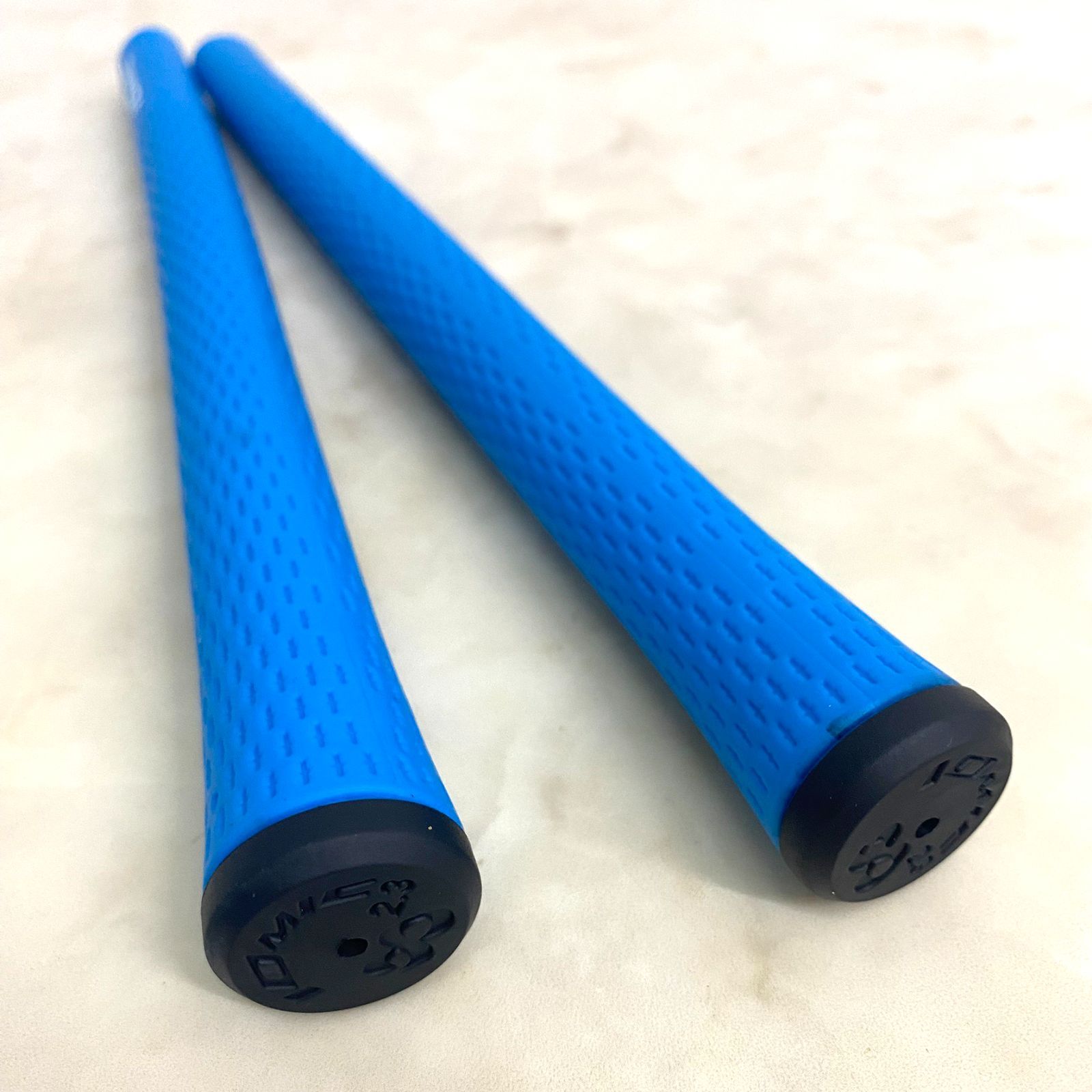 新品 イオミック IOMIC ゴルフグリップ sticky2.3 スティッキー