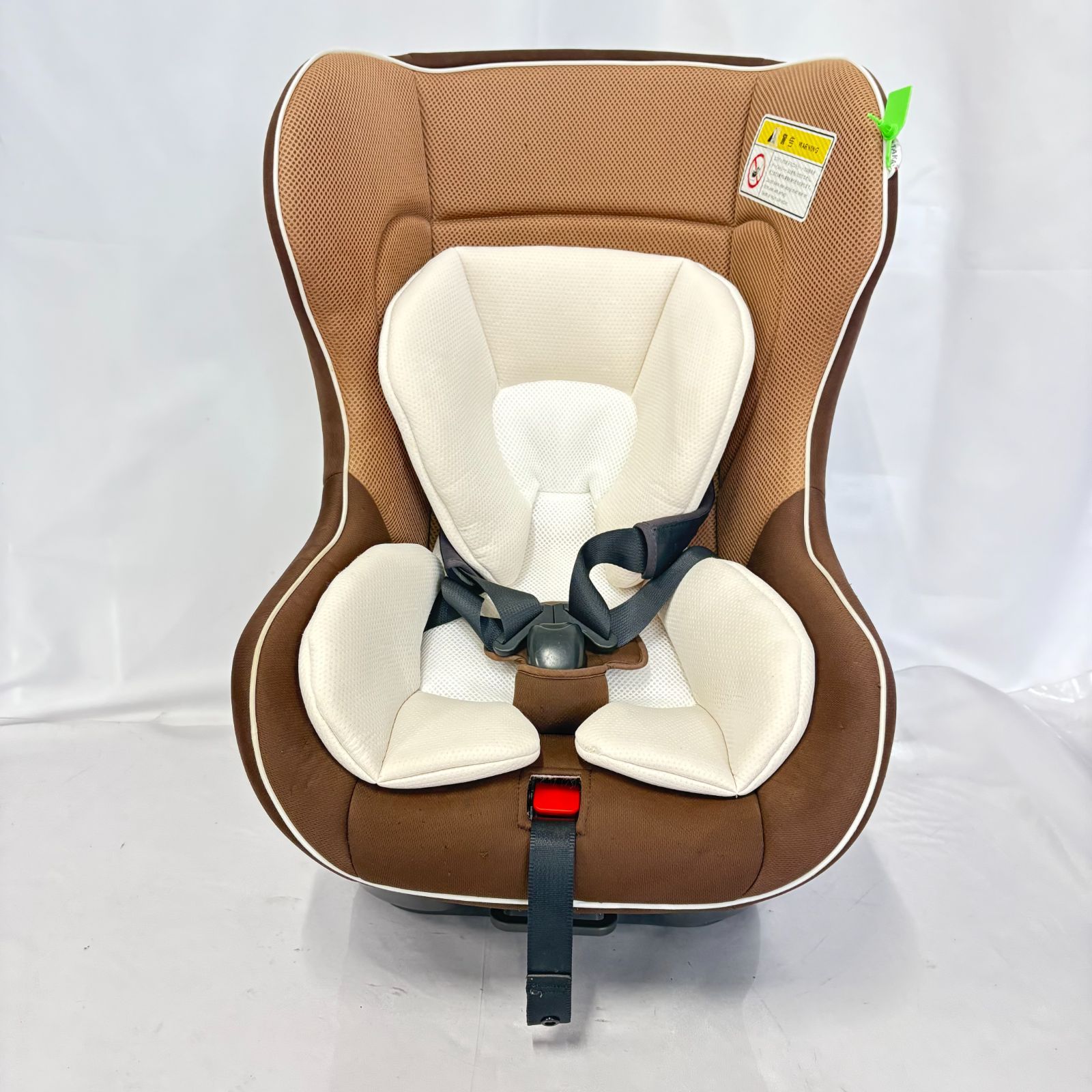 チャイルドシート　TAKATA 美品 極美品 タカタ takata チャイルドシート 白 茶 ホワイト ブラウン