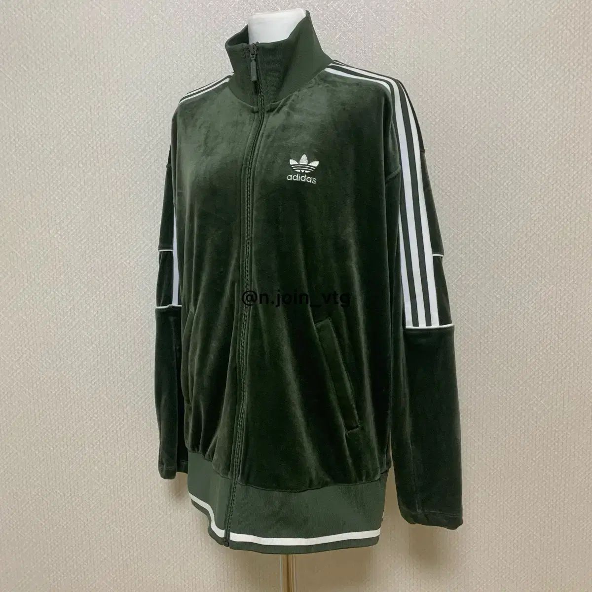 ベロア オリーブ