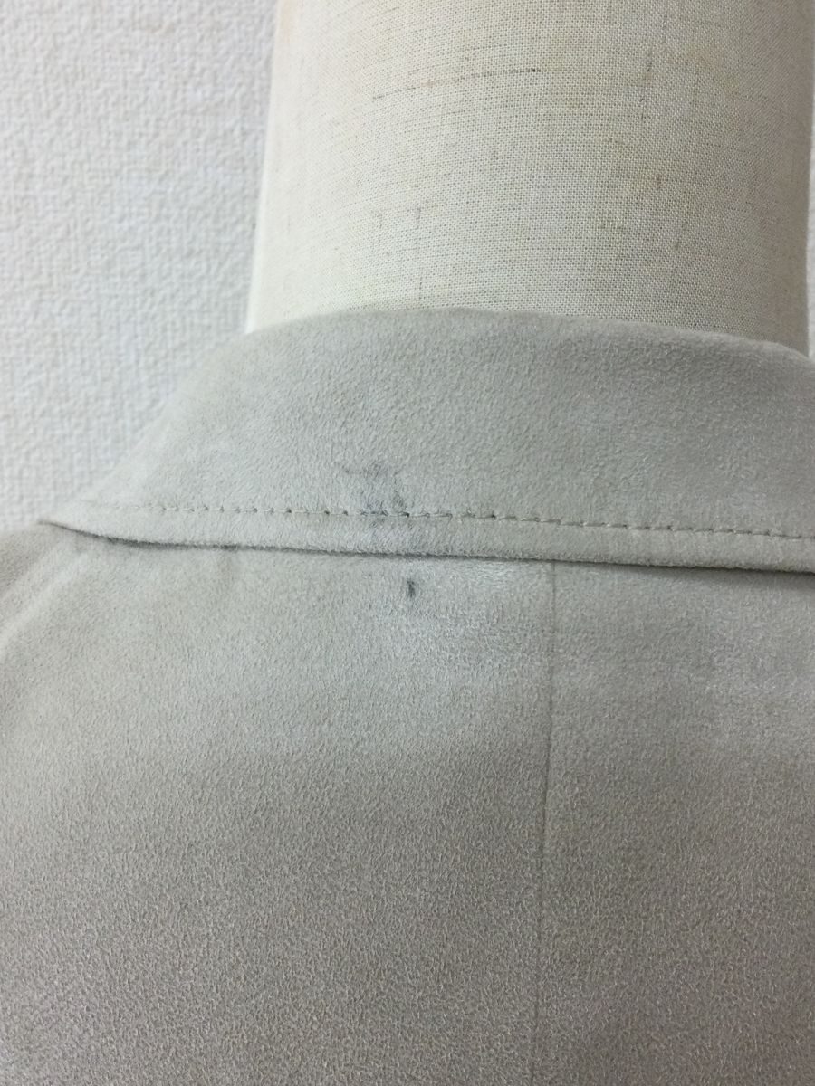 ベージュスーツ フェイクスエード