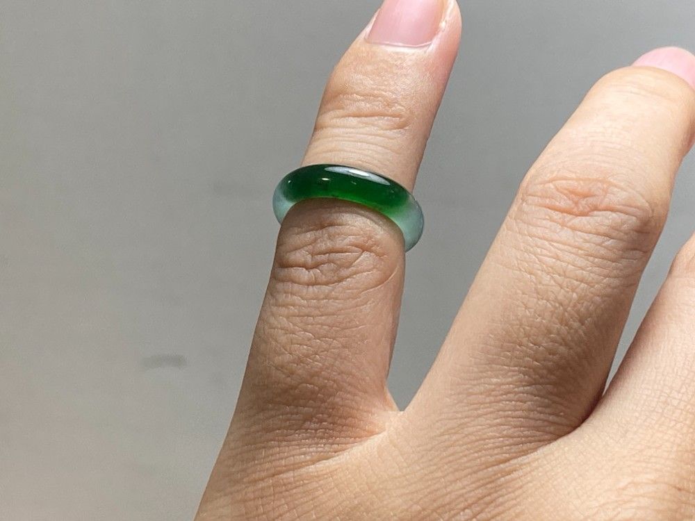 L14-176 ピンキーリング 氷糯種 薄青深緑 1.5号 グアテマラ産 天然 A貨