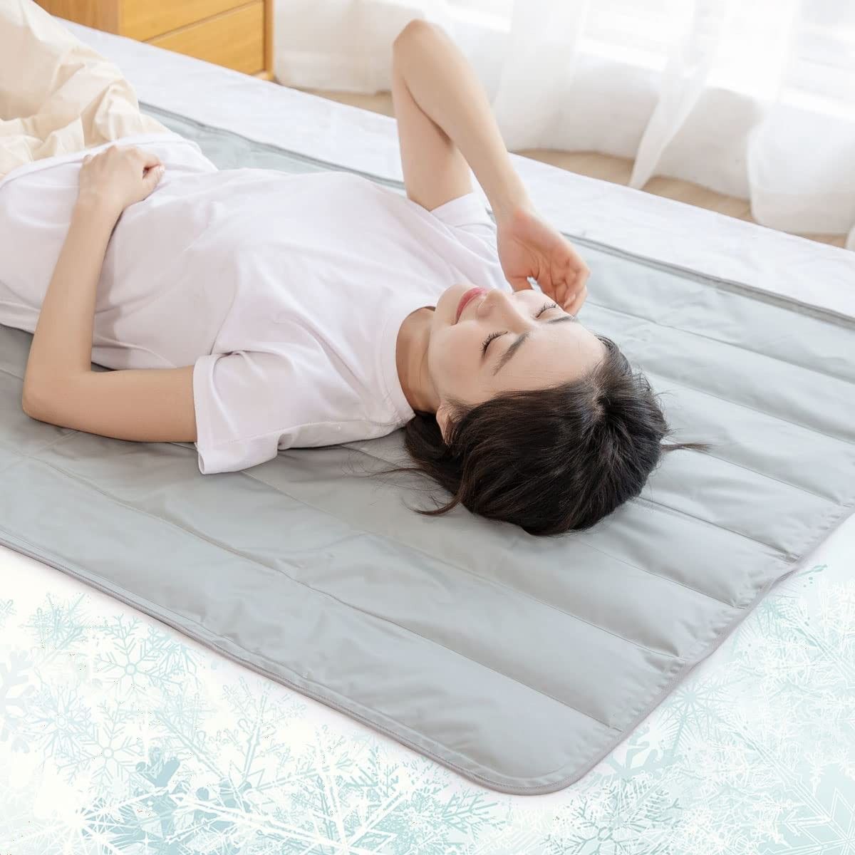 人用 熱中症対策 寝具 夏グッズ 夏用 ペット用 瞬間冷却 冷たいマット 冷感敷きパッド 多用途 敷きパッド 冷却 0.58 Q-max 昼休み 接触冷感 クールマット 冷感 折り畳み可 140*90cm グレー ジェルマット ひんやりマット ra