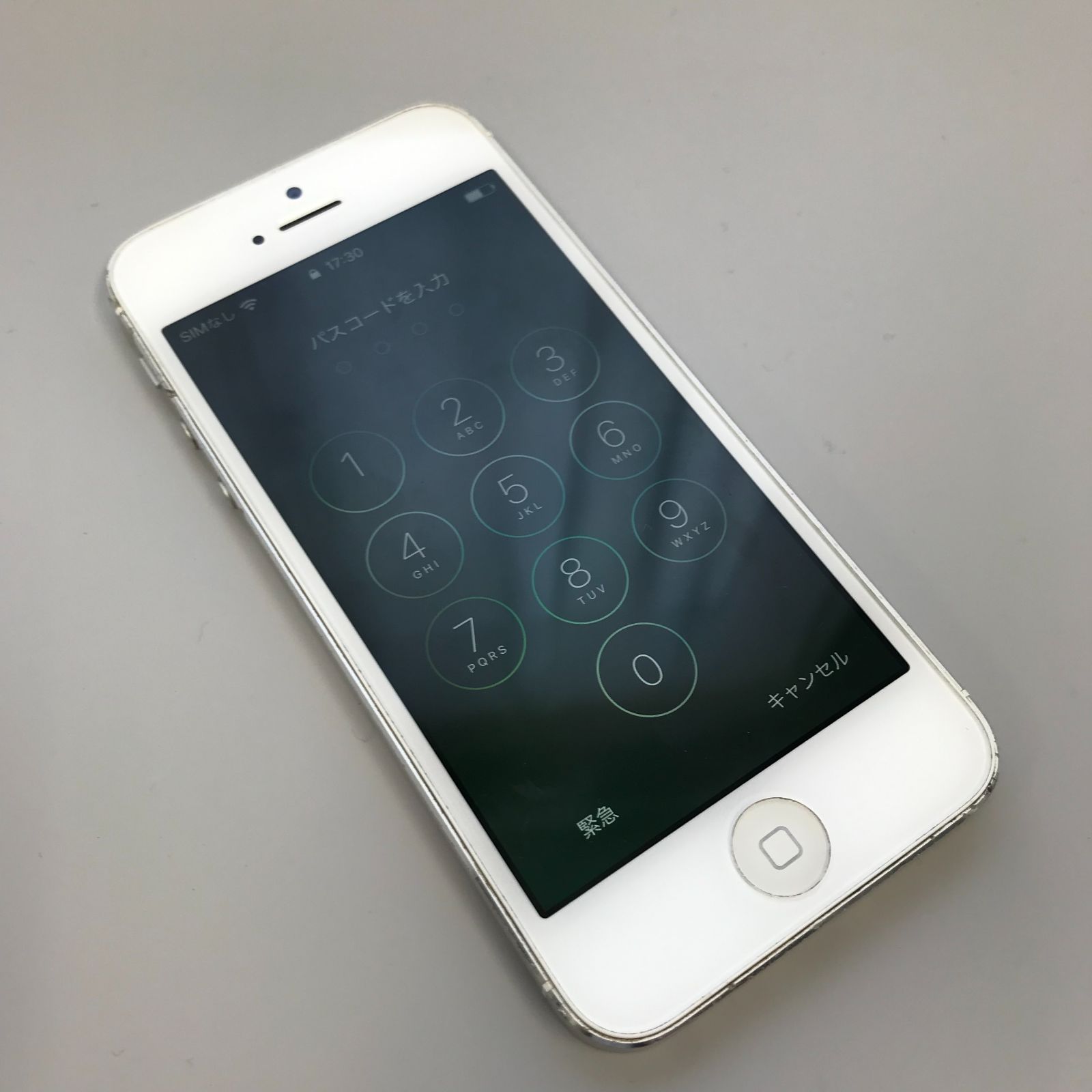 ジャンク品】iPhone5 ○動作：ロックあり操作不可○状態：ジャンク品 