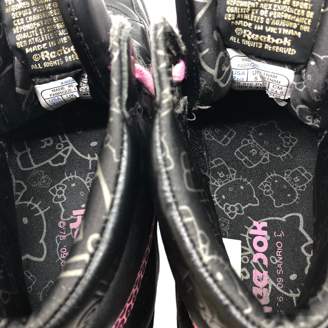 Reebok Hello Kitty ハイカットスニーカー Reebok×HELLO KITTY(リーボック×ハローキティ) コラボハイカット