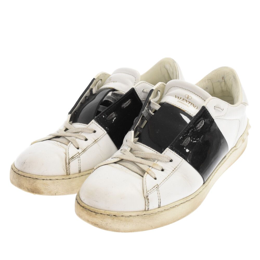 ヴァレンティノ★スニーカー VALENTINO (ヴァレンチノ) Calfskin Patent Rockstud Open