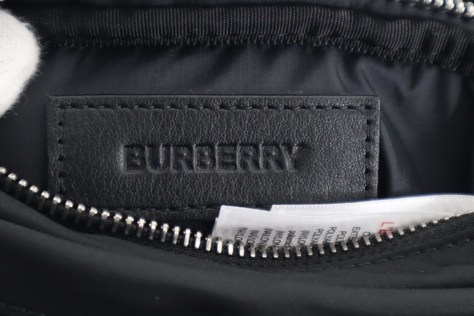 未使用 BURBERRY バーバリー ML CANNON ベルトバッグ - ブランド