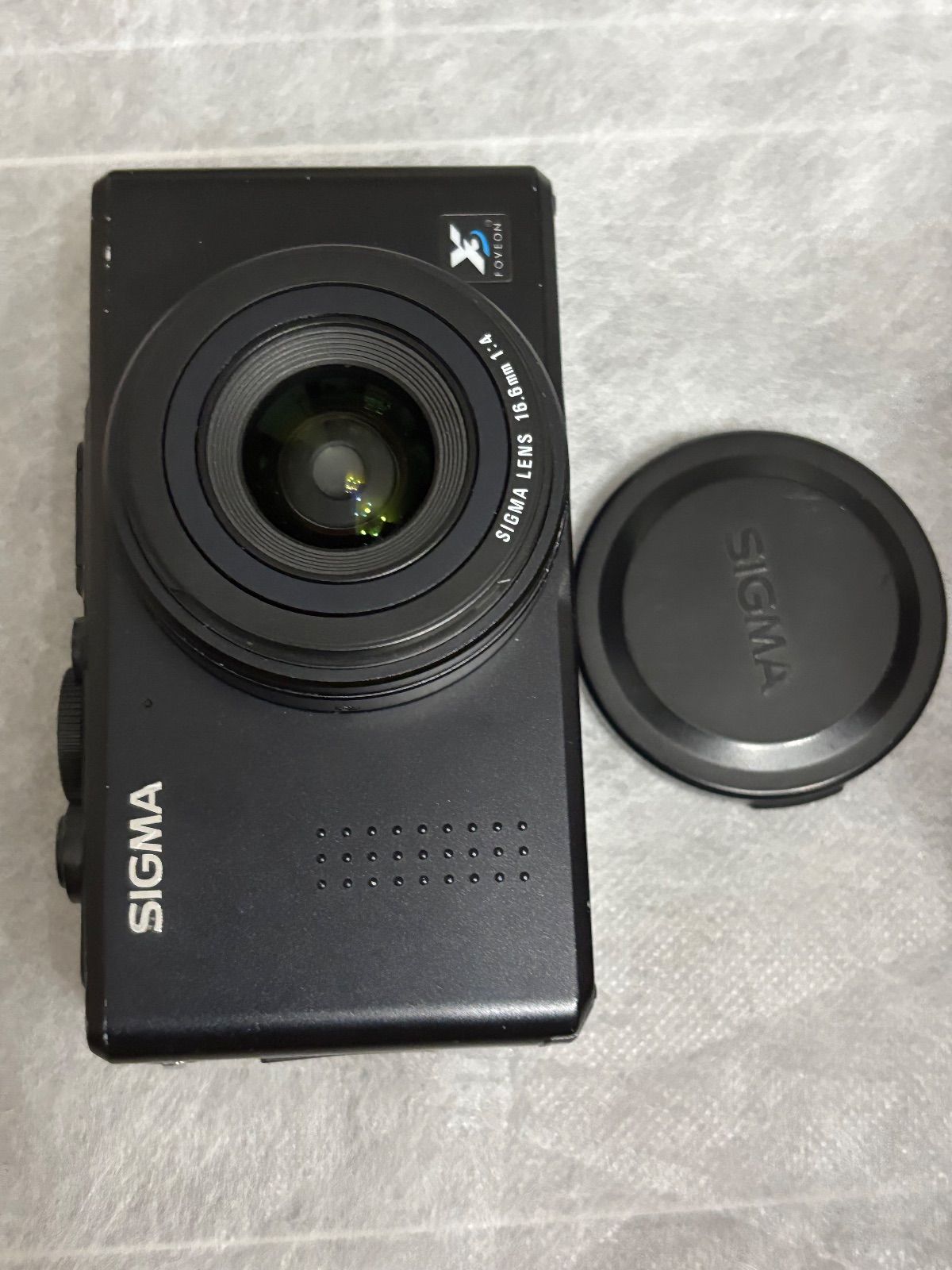 Sigma DP1 コンパクトデジタルカメラ 8192 【公式通販】 Sigma DP1 コンパクトデジタルカメラ 8192 【公式通販】