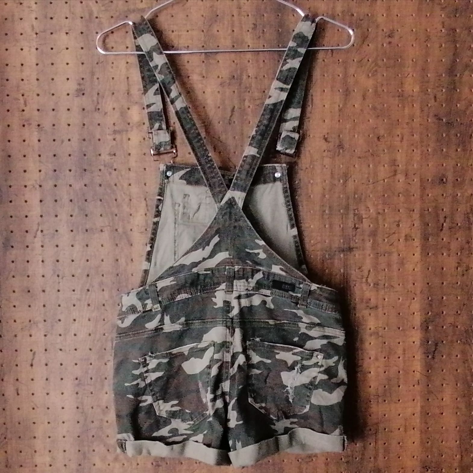 ALMOST FAMOUS SHORTALL 迷彩柄 サロペット・オーバーオール