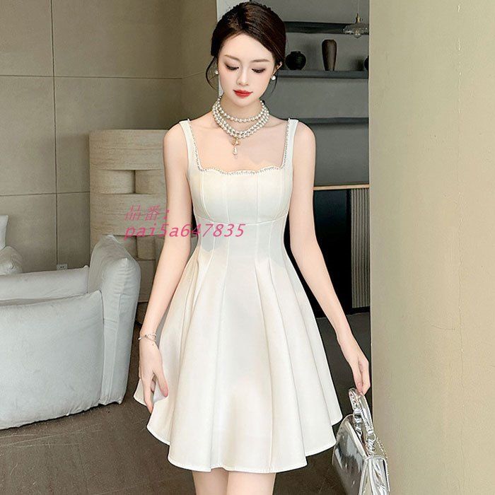 ノースブショートフワンピース 白