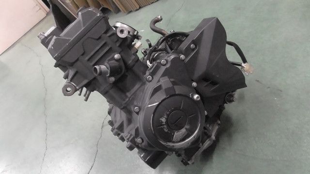 YZF-R25 RG10J-005xxx の エンジン 1749002136