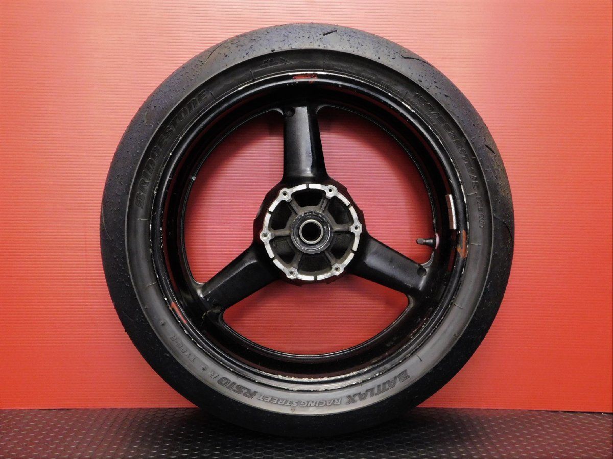 160 評価B YZF-R6 RJ04N 実動 純正 リア ホイール J17 x MT5.50 タイヤ 1.7mm 180|55ZR17M|C 73W f8731S83k