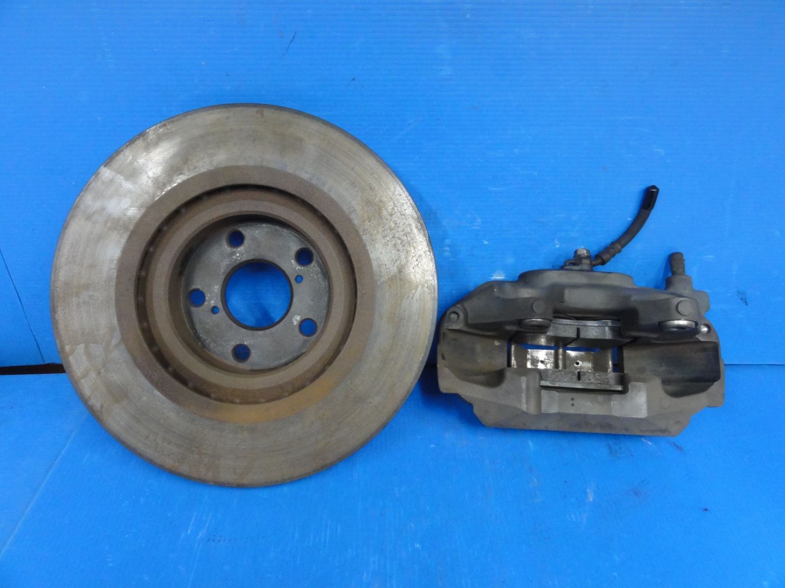 ☆平成22年車 トヨタ GWS204 クラウン ハイブリッド 左 フロント