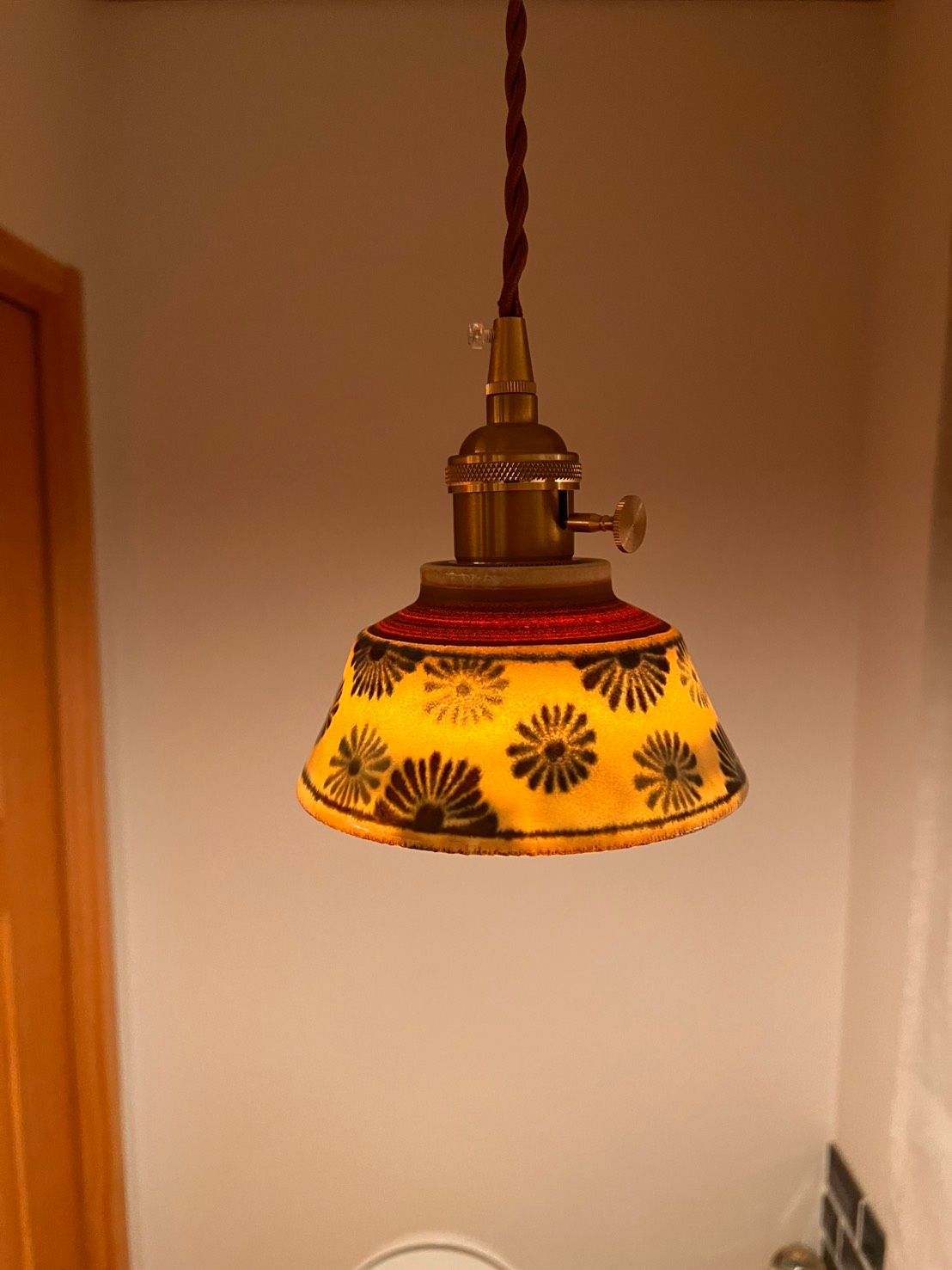 こうさいのはな 陶器ペンダントライト