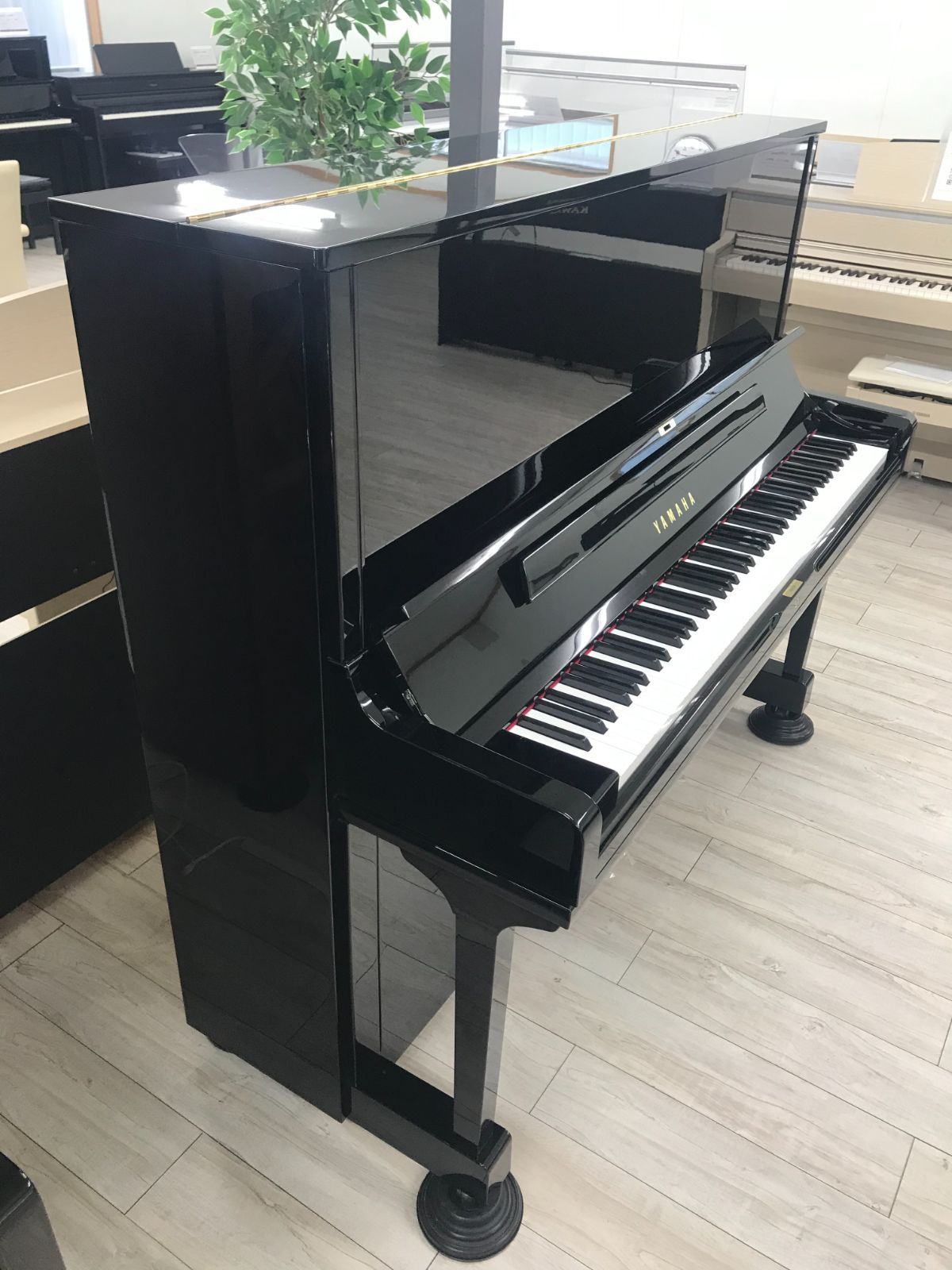 ☆68336【アップライトピアノ】YAMAHA YUS3SEB ☆68336【アップライト