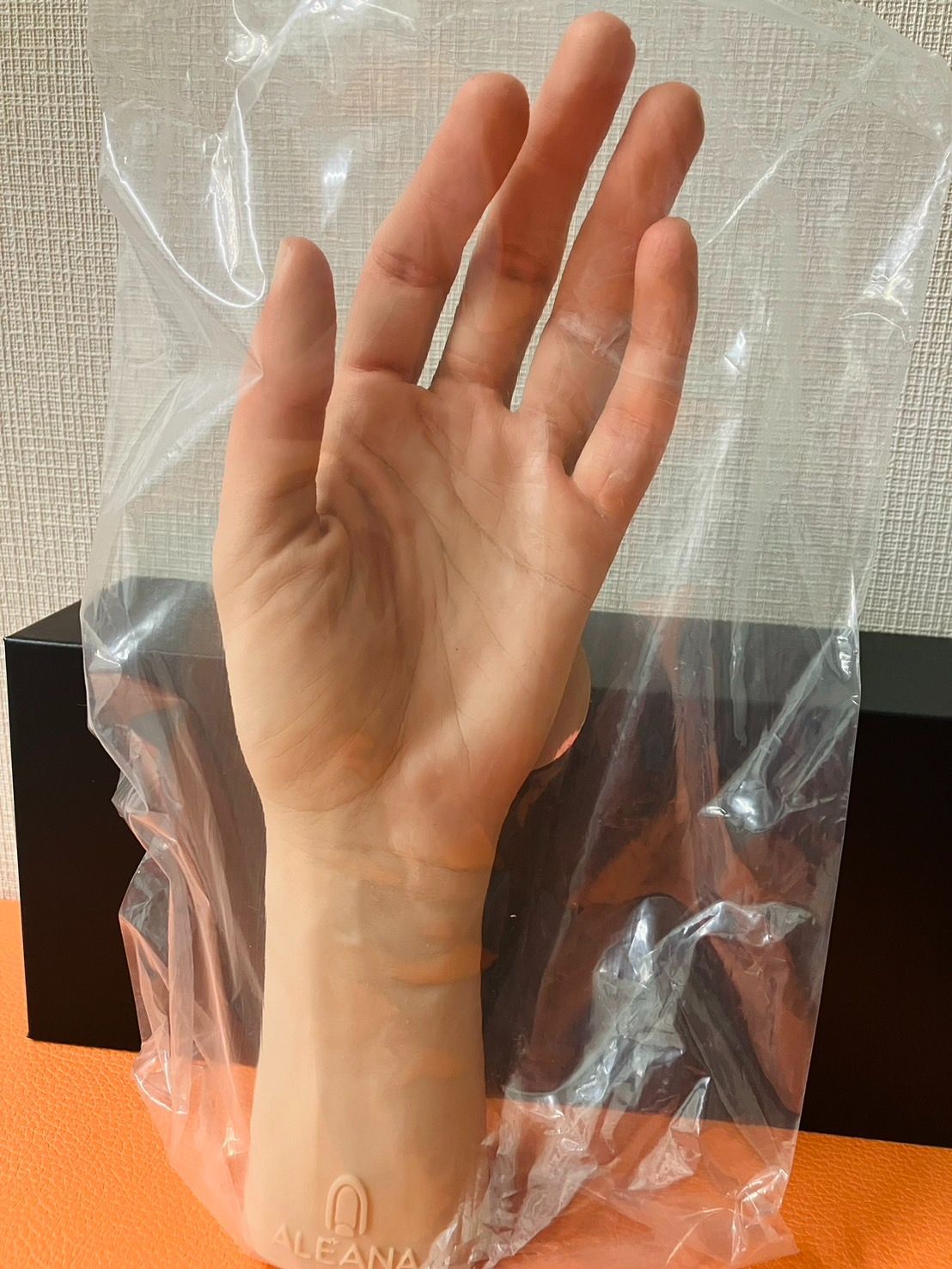 アリアナハンド両手フルハンドワイヤー入り/マグネットホルダー