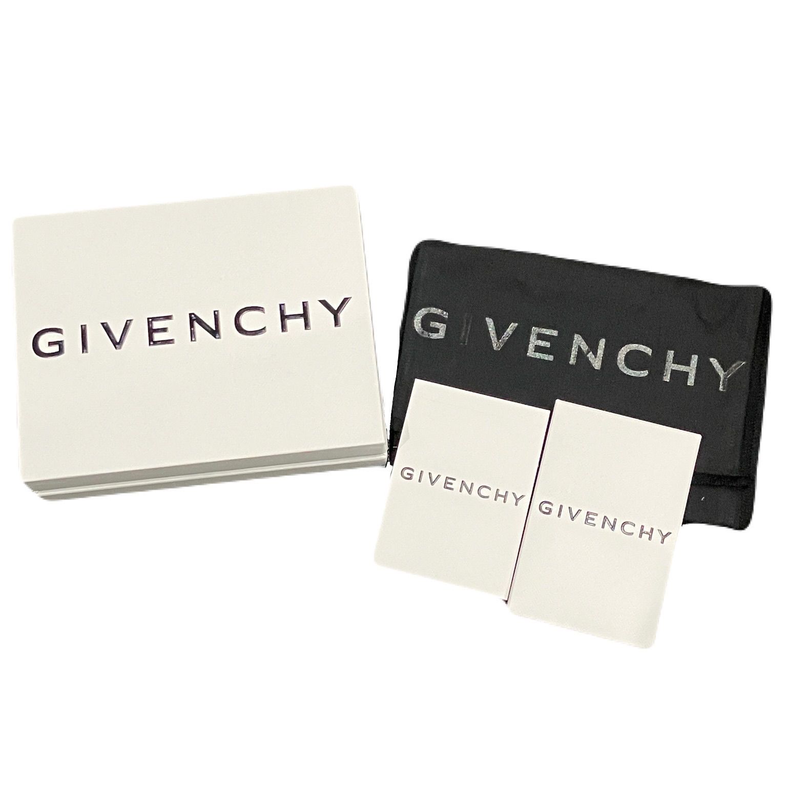 極美品】GIVENCHY ジバンシー ロゴストラップ キーリング