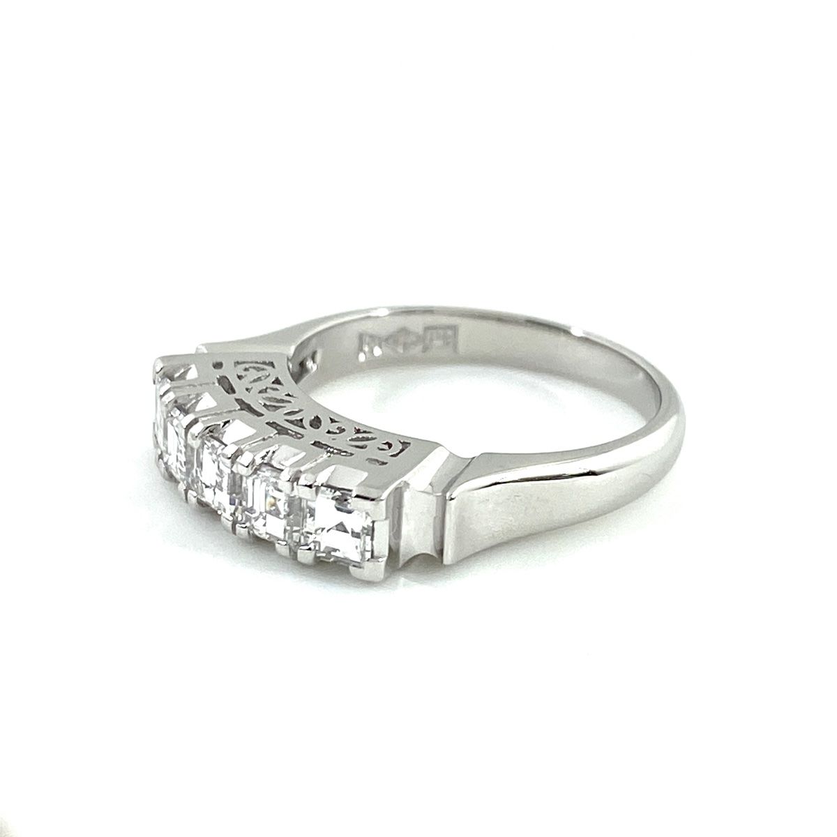 メレダイヤ デザインリング プラチナ 指輪 リング 11号 Pt900 ダイヤモンド レディース